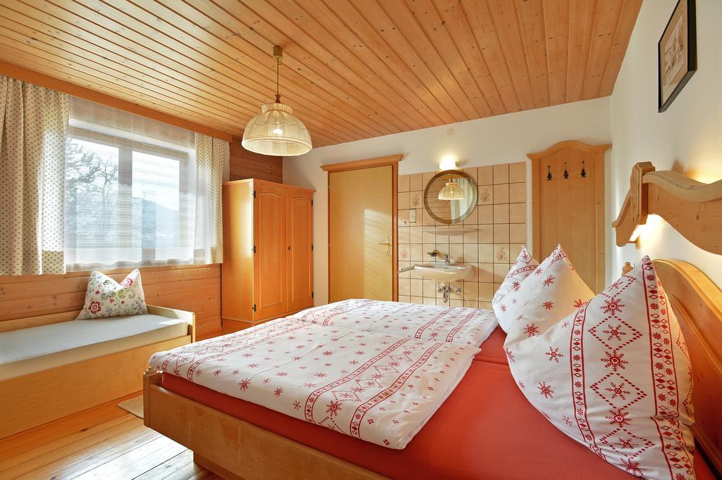 Gugghof Apartment Хопфгартен им Бриксентал Стая снимка
