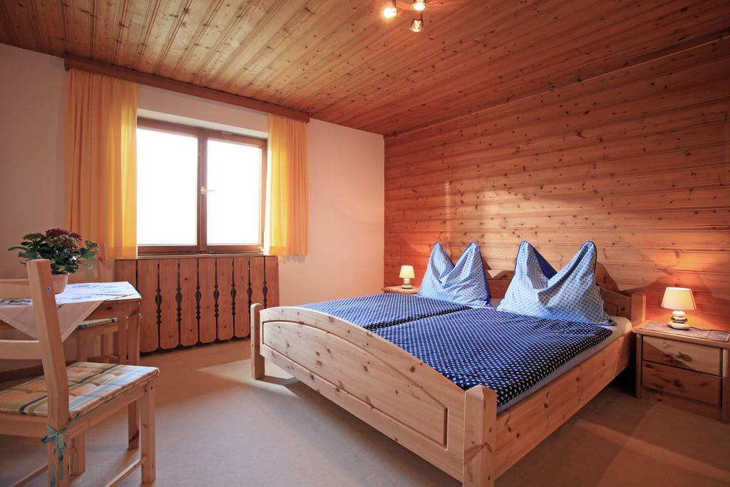 Gugghof Apartment Хопфгартен им Бриксентал Стая снимка